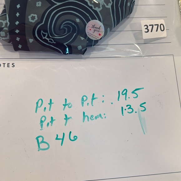 ETRO Paisley silk Handkerchief Blouse Top Size 46 Medium size 10 Gray Green - Picture 14 of 14